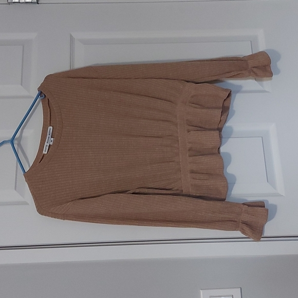 HYFVE light brown sweater with elastic at waist and cuffs - Picture 1 of 6